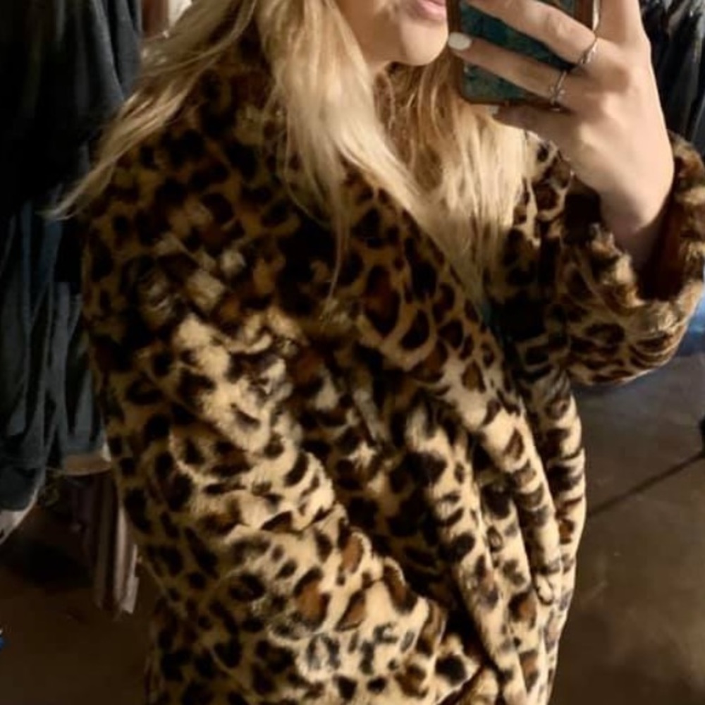 Coat leopard - Picture 3 of 3